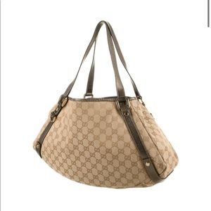 Authentic Gucci GG Canvas Medium Abbey Tote **Great used condition!
